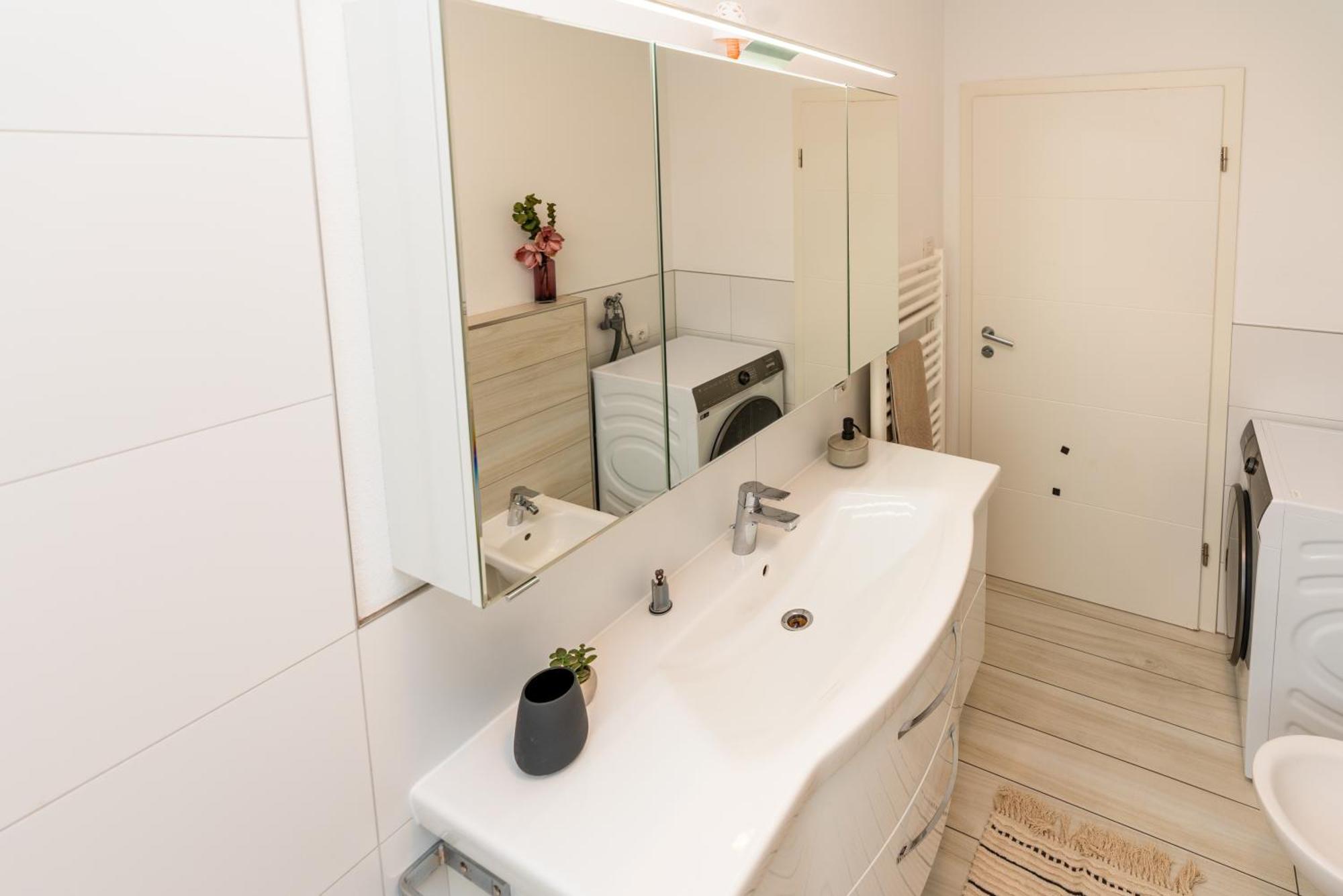 Alp Deluxe - Sauna, Kamin, Terrasse & Mehr Weissenhorn Luaran gambar