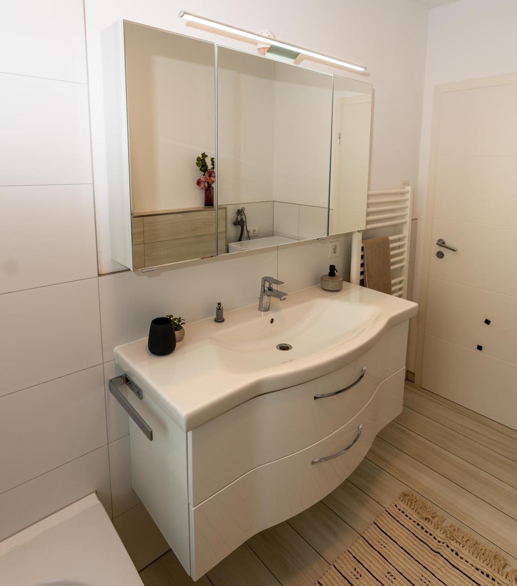 Alp Deluxe - Sauna, Kamin, Terrasse & Mehr Weissenhorn Luaran gambar
